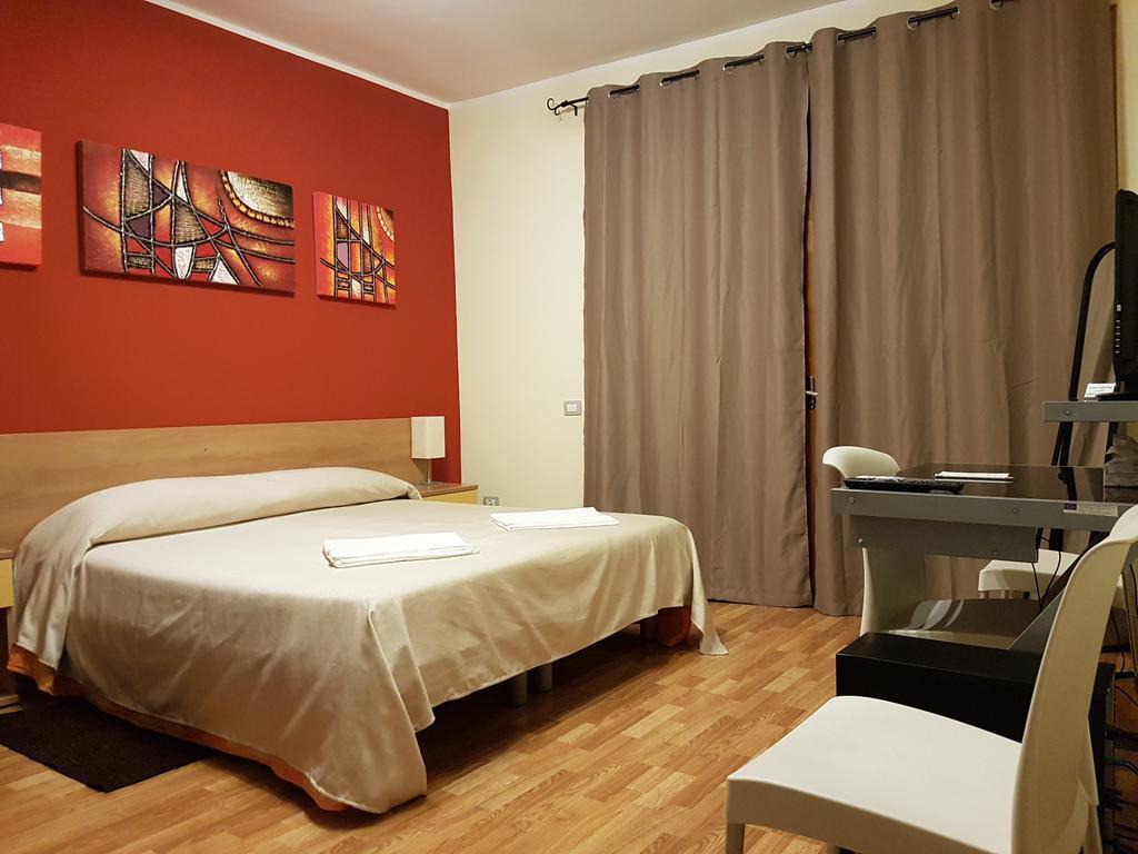 Il Giardino Di Ausonia Bed & Breakfast Reggio di Calabria Bagian luar foto