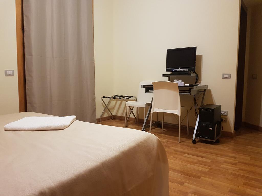 Il Giardino Di Ausonia Bed & Breakfast Reggio di Calabria Bagian luar foto