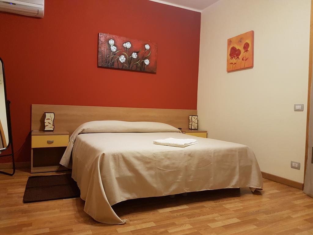 Il Giardino Di Ausonia Bed & Breakfast Reggio di Calabria Bagian luar foto
