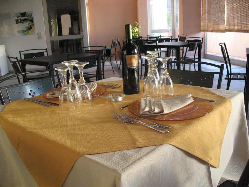 Il Giardino Di Ausonia Bed & Breakfast Reggio di Calabria Bagian luar foto