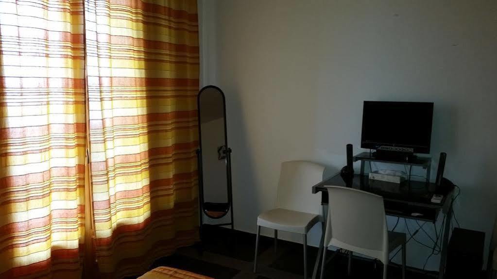 Il Giardino Di Ausonia Bed & Breakfast Reggio di Calabria Bagian luar foto