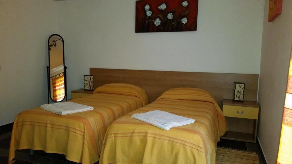 Il Giardino Di Ausonia Bed & Breakfast Reggio di Calabria Bagian luar foto